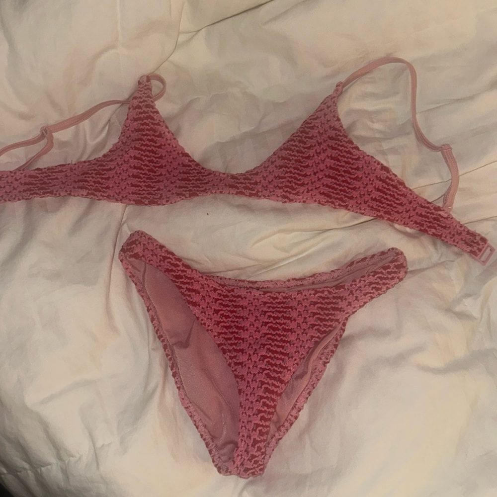 Triangl bikini. Small++ top and medium bottoms